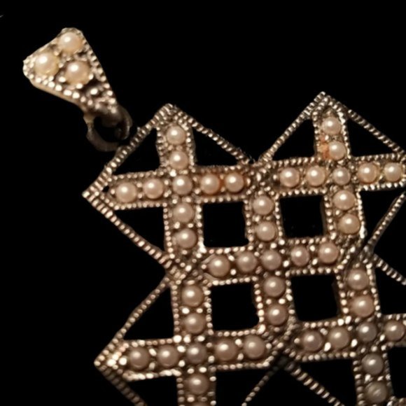 Vintage Sterling Silver Genuine Pearl Cross Pendant - Picture 2 of 4